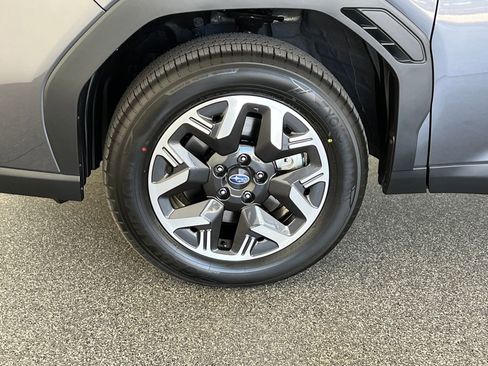 New 2026 Subaru Forester Premium AWD/4WD image 28