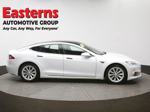 Used 2018 Tesla Model S 75D image 42