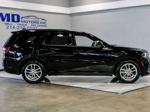 Used 2024 Dodge Durango GT RWD image 9