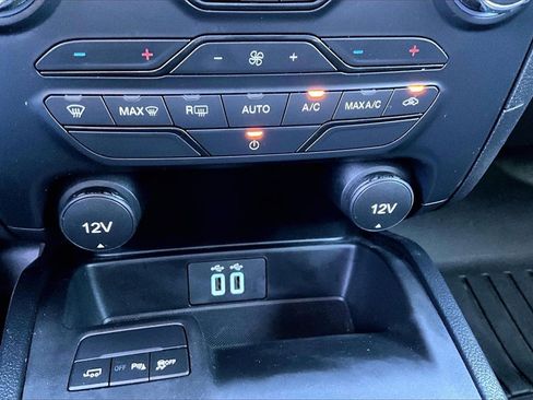 Used 2022 Ford Ranger XLT w/ Equipment Group 301A Mid image 33