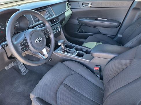 Used 2017 Kia Optima LX w/ Driver Convenience Package image 12