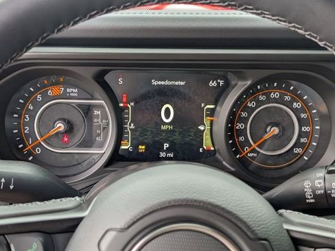 New 2026 Jeep Wrangler Unlimited Rubicon AWD/4WD image 16