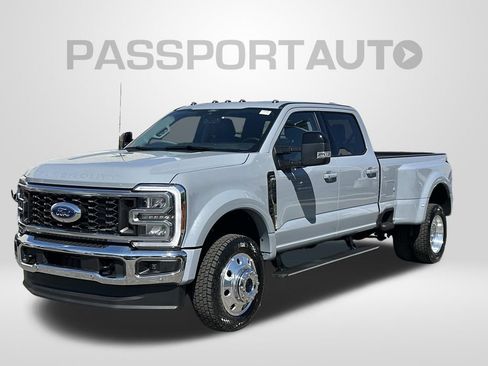 Used 2026 Ford F450 Lariat w/ Lariat Ultimate Package AWD/4WD image 1