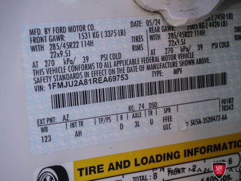 Used 2024 Ford Expedition Limited image 25