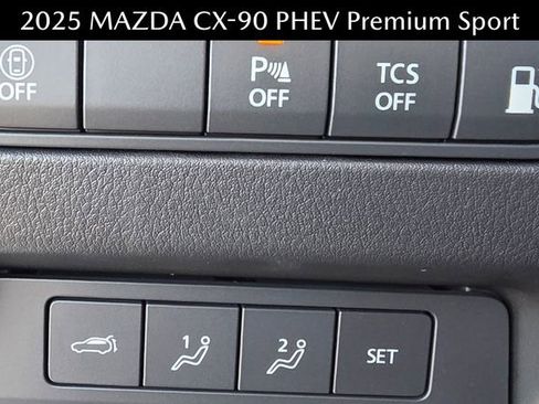New 2025 MAZDA CX-90 Plug-In Hybrid w/Premium Sport image 27