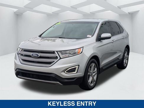 Used 2016 Ford Edge Titanium w/ Technology Package FWD image 8