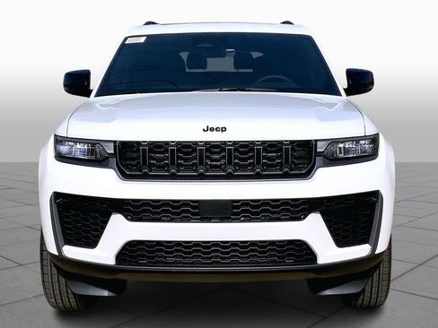 New 2026 Jeep Grand Cherokee L Laredo Altitude image 3