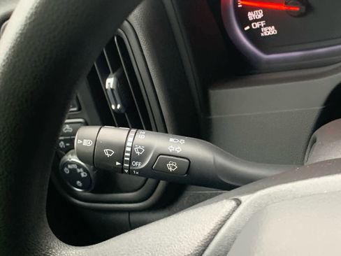 Certified 2022 Chevrolet Silverado 1500 W/T w/ WT Value Package image 19