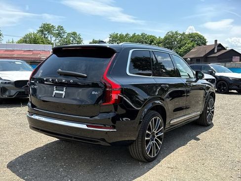 Used 2026 Volvo XC90 B6 Plus w/ Protection Package Premier AWD/4WD image 4
