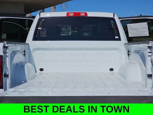 New 2026 RAM 2500 Tradesman w/ Chrome Appearance Group AWD/4WD image 12