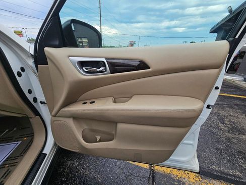 Used 2014 Nissan Pathfinder SL AWD/4WD image 62