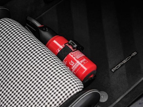 Used 2016 Porsche 911 GT3 RS RWD image 62