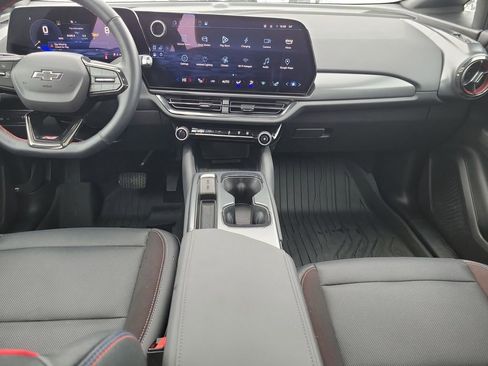 Used 2024 Chevrolet Equinox EV RS image 14