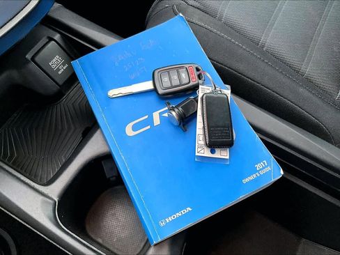 Used 2017 Honda CR-V LX image 15