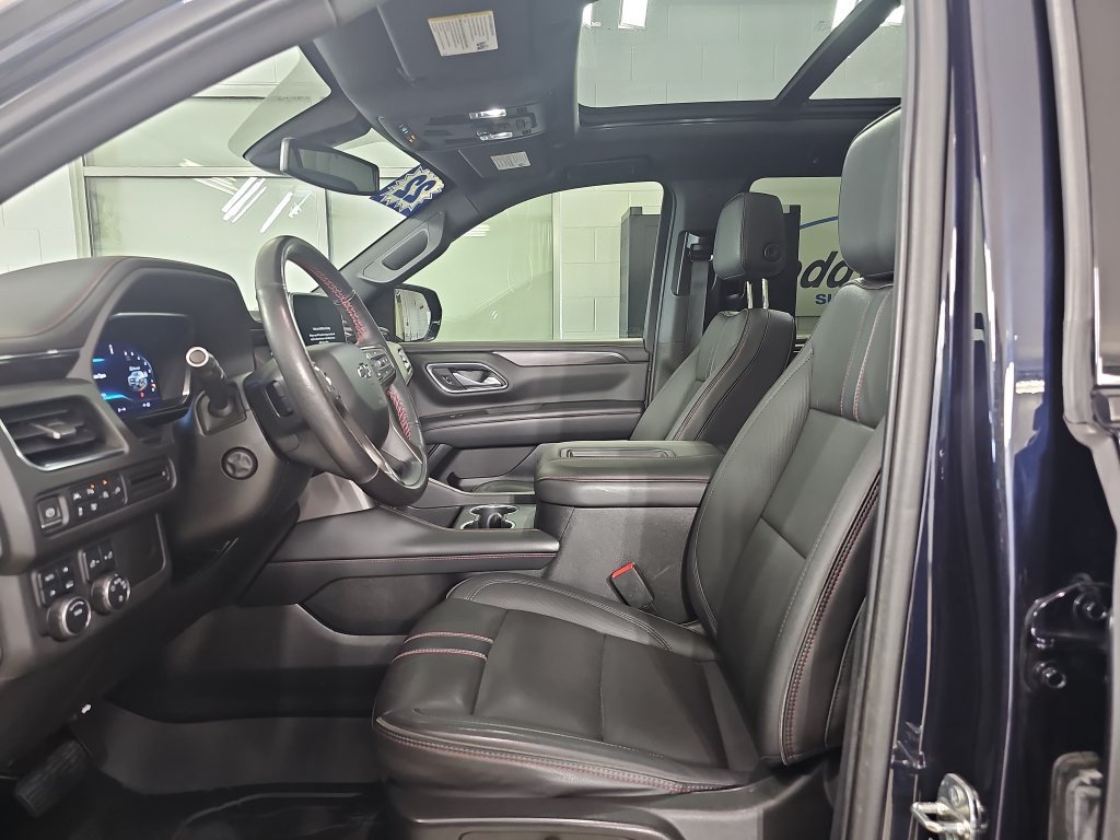 Used 2022 Chevrolet Tahoe RST w/ Luxury Package AWD/4WD image 21