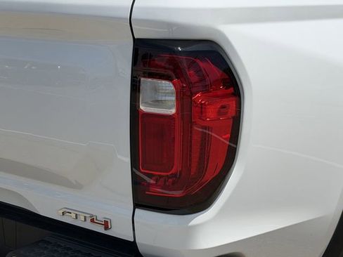 Used 2024 GMC Canyon AT4 w/ Canyon Safety Plus Package AWD/4WD image 7