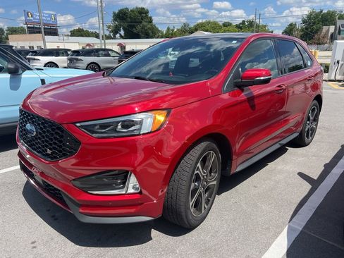 Used 2022 Ford Edge ST w/ Equipment Group 401A AWD/4WD image 2