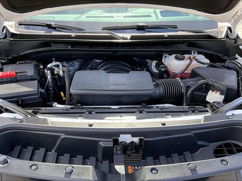 Used 2024 GMC Yukon Denali w/ Advanced Technology Package image 29