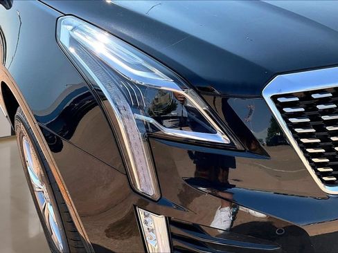 Certified 2023 Cadillac XT5 Premium Luxury AWD/4WD image 30