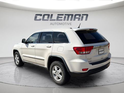 Used 2012 Jeep Grand Cherokee Laredo image 3