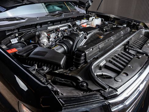 Used 2025 Chevrolet Silverado 2500 High Country w/ High Country Premium Package image 41