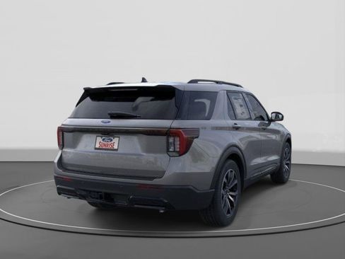 New 2026 Ford Explorer ST-Line w/ Premium Package RWD image 8