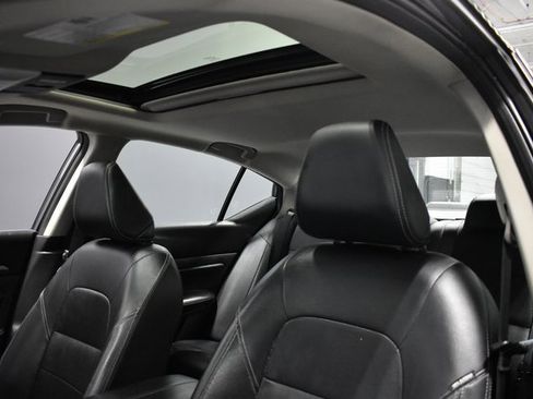 Used 2020 Nissan Altima 2.5 SL image 16