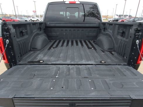 Used 2015 Ford F150 Platinum w/ Equipment Group 701A Luxury image 14