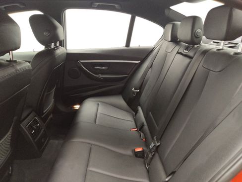 Used 2017 BMW 330i Sedan RWD image 18