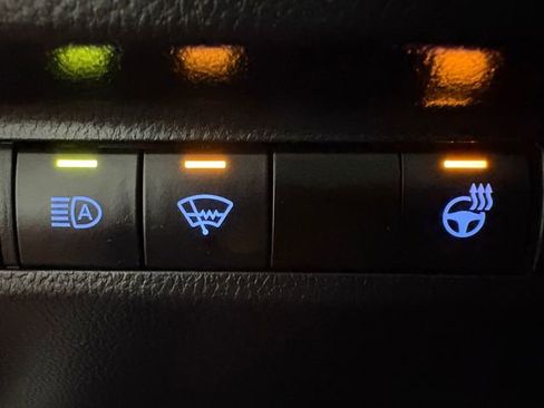 Certified 2022 Toyota RAV4 XLE image 9