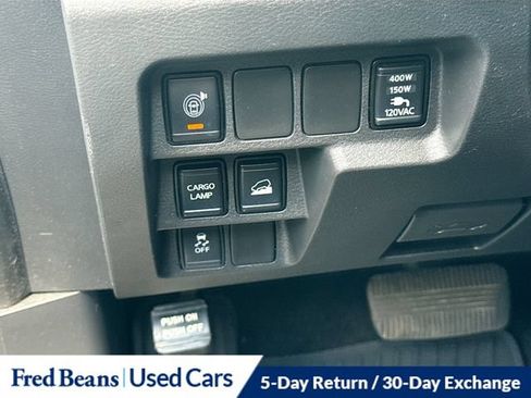 Used 2022 Nissan Frontier SV AWD/4WD image 11