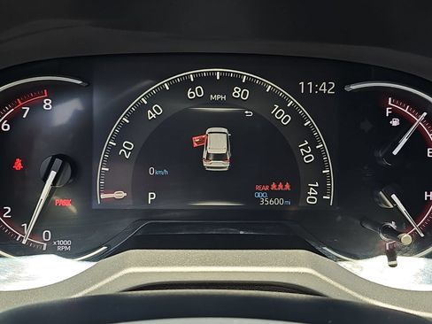 Used 2023 Toyota RAV4 LE AWD/4WD image 18