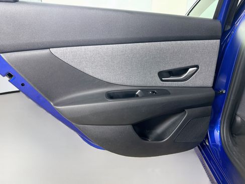 Used 2024 Hyundai Elantra Limited FWD image 26