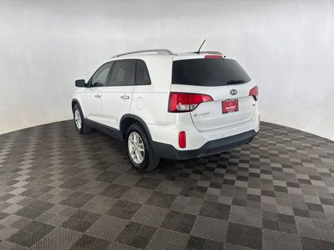 Used 2015 Kia Sorento LX AWD/4WD image 7