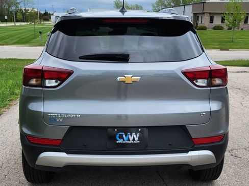 Used 2024 Chevrolet TrailBlazer LT w/ Convenience Package FWD image 10