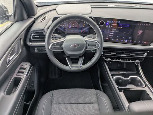 New 2026 Chevrolet Traverse LT w/ Midnight/Sport Edition image 18