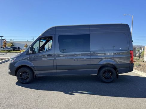 New 2026 Mercedes-Benz Sprinter 2500 image 10