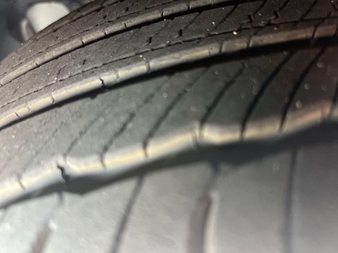 Used 2025 Toyota Camry SE w/ Convenience Package FWD image 12