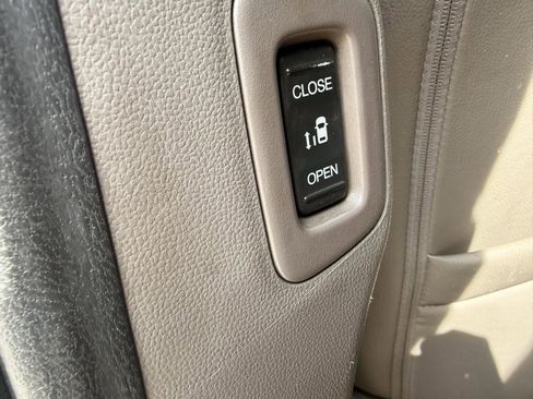 Used 2013 Honda Odyssey EX-L image 21