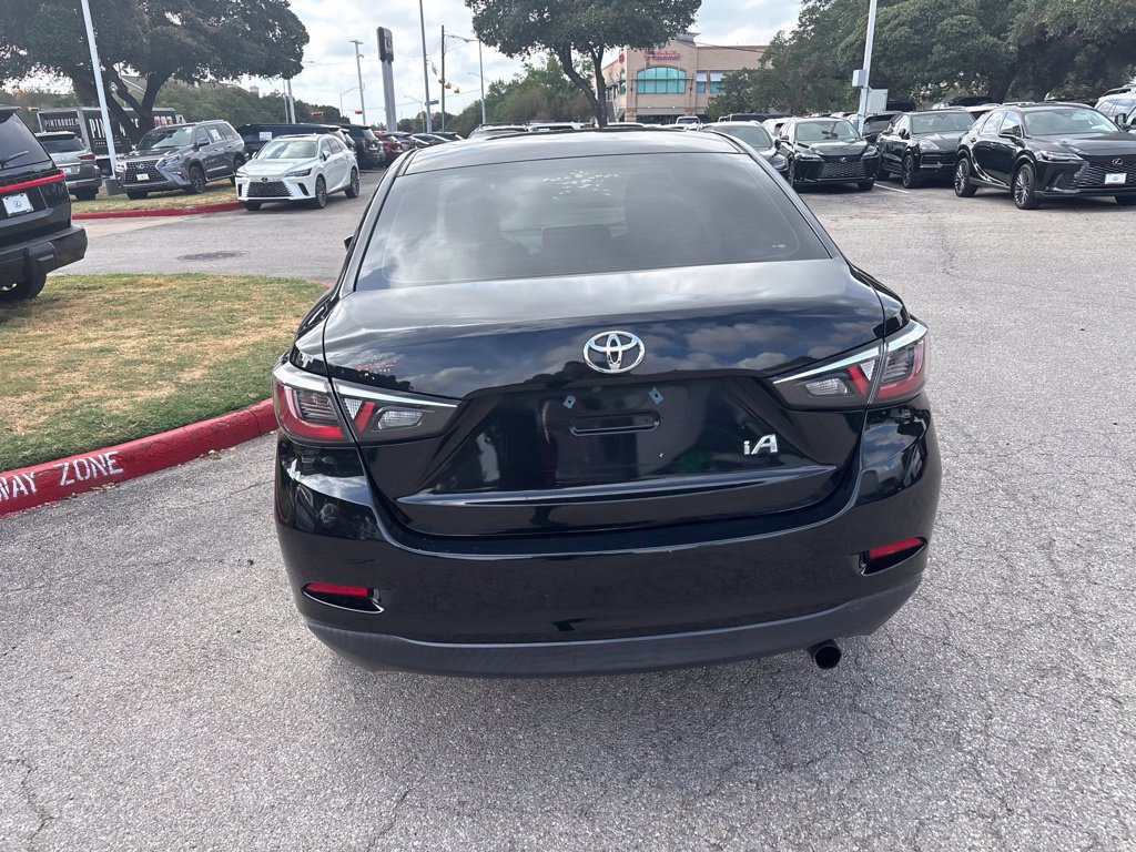 Used 2017 Toyota Yaris iA FWD image 4