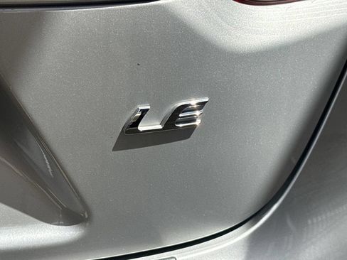 Used 2024 Toyota Corolla LE FWD image 8
