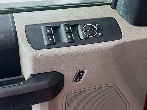 Used 2019 Ford F450 XL w/ Power Equipment Group image 23