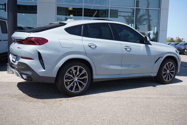 Used 2025 BMW X6 xDrive40i w/ Premium Package AWD/4WD image 9