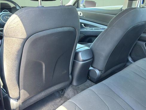 Certified 2023 Hyundai Elantra SEL w/ Convenience Package FWD image 21