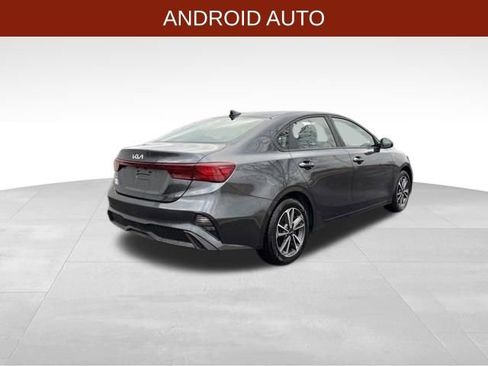 Used 2023 Kia Forte LXS w/ LXS Technology Package image 7