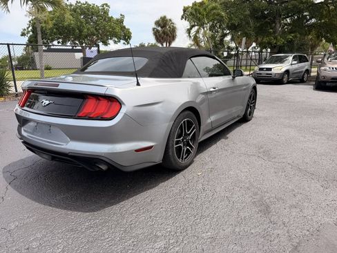 Used 2021 Ford Mustang Premium RWD image 5