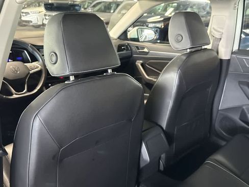 Used 2024 Volkswagen Jetta SE w/ Panoramic Sunroof Package FWD image 23