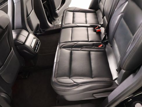 Certified 2024 Lincoln Nautilus Premier w/ Jet Appearance Package image 13