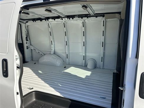 New 2026 GMC Savana 2500 w/ Driver Convenience Package image 22
