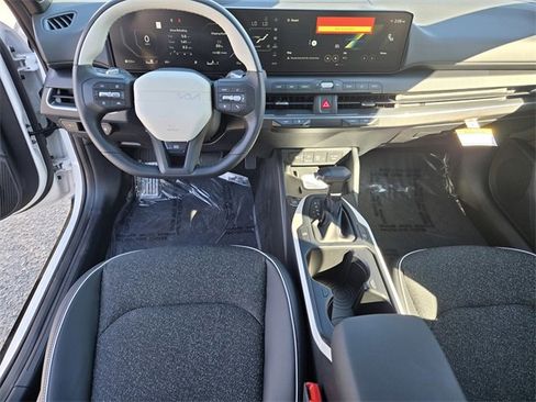 New 2025 Kia K4 GT-Line image 23